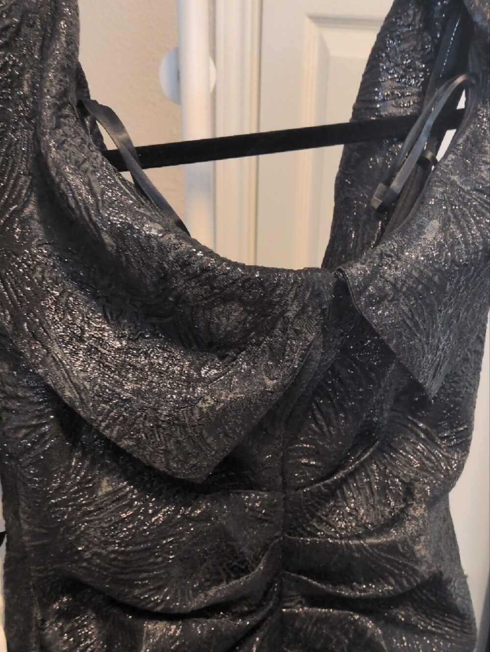 Xscape One-Shoulder Black Textured Evening Dress Size 12 DEFECT - Picture 8 of 10